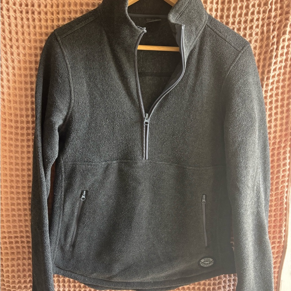 Kona Brewing Logo Women's Charcoal Gray Half-Zip Fleece Pullover Hoodie